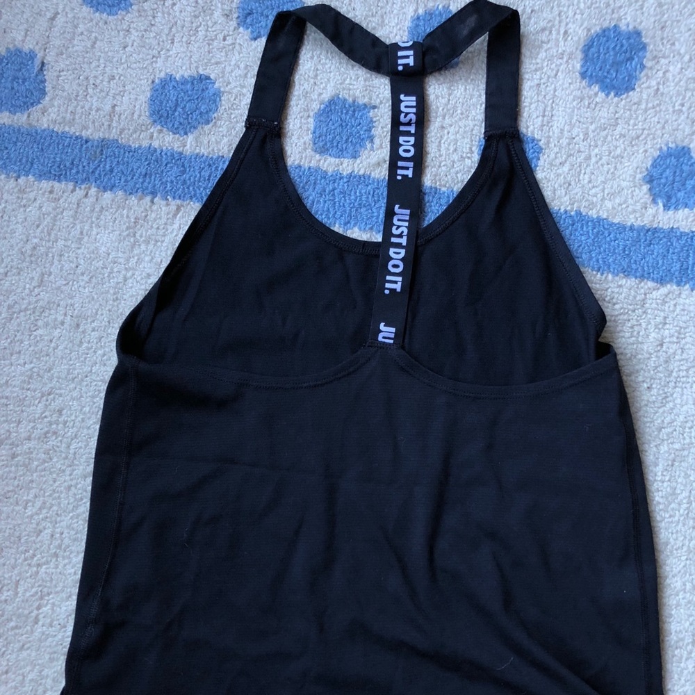 barely used Nike Tank